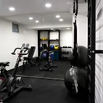 アパート Emona Free Parking & Gym リュブリャナ