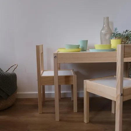 Emona Free Parking & Gym 아파트