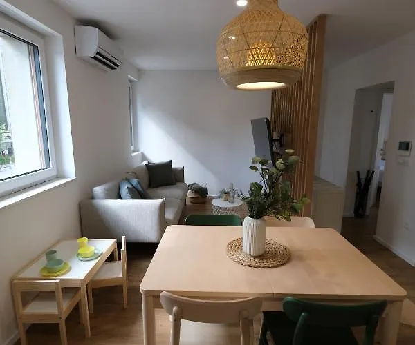 Emona Free Parking & Gym