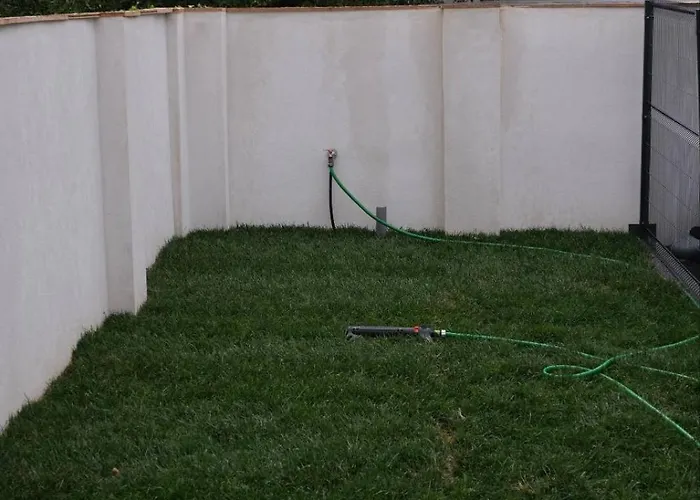 Emona Free Parking & Gym